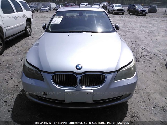 WBANV135X8CZ56517 - 2008 BMW 528 XI SILVER photo 6