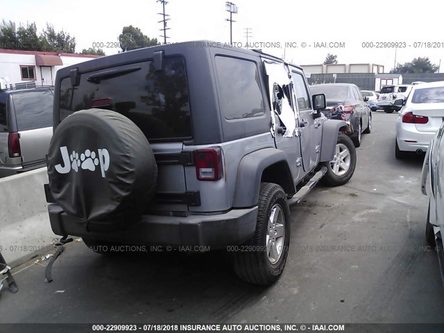 1C4BJWDG8GL328341 - 2016 JEEP WRANGLER UNLIMITE SPORT GRAY photo 4