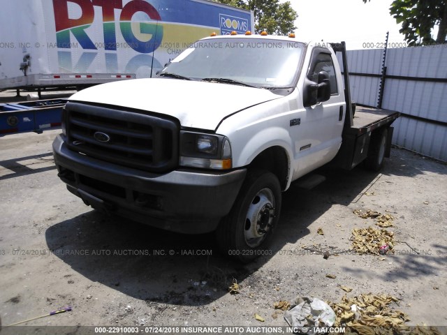 1FDXF46F73EA60425 - 2003 FORD F450 SUPER DUTY WHITE photo 2