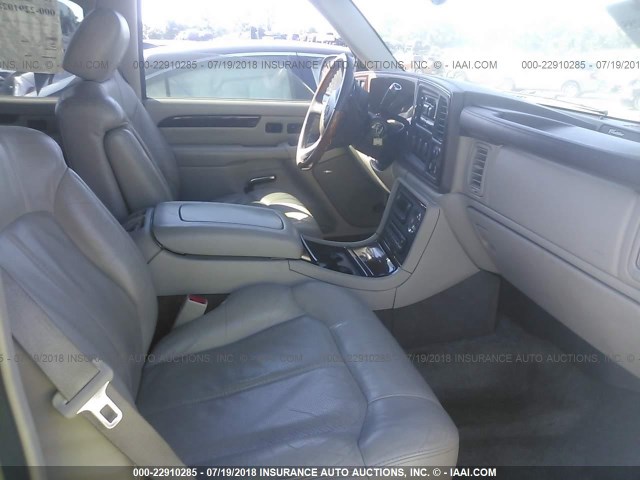 1GYEK63N92R163930 - 2002 CADILLAC ESCALADE LUXURY თეთრი ფოტო 5
