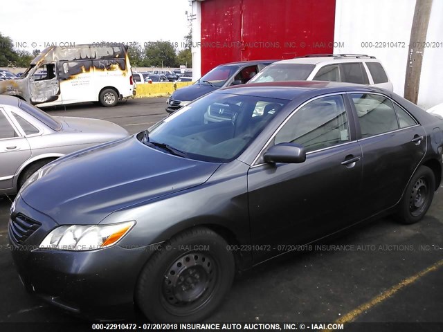 4T1BE46K17U175317 - 2007 TOYOTA CAMRY NEW GENERAT CE/LE/XLE/SE BLACK photo 2