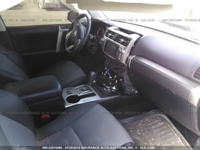 JTEBU5JR3H5413158 - 2017 TOYOTA 4RUNNER SR5 PREM/LTDL/TRAIL/TRD 蓝色 照片 5