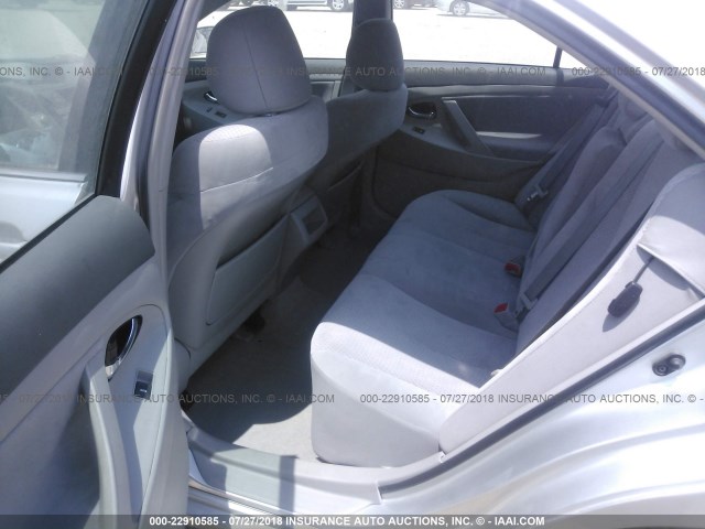 4T4BF3EKXBR161732 - 2011 TOYOTA CAMRY SE/LE/XLE SILVER photo 8