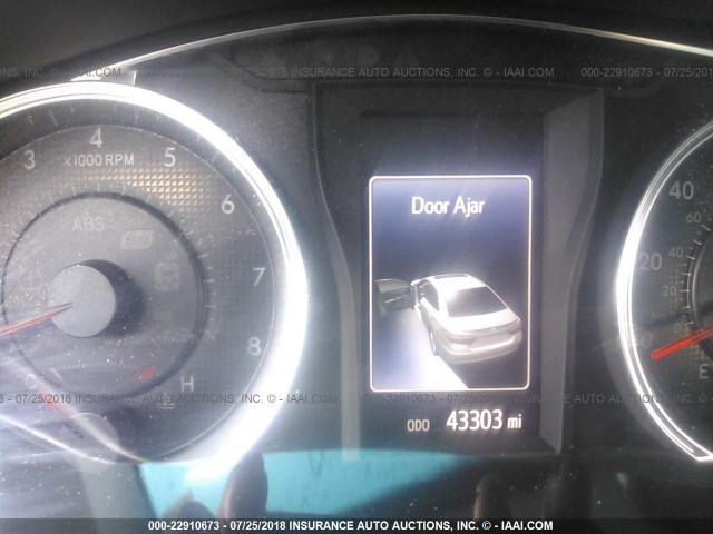 4T1BF1FK9FU110063 - 2015 TOYOTA CAMRY LE/XLE/SE/XSE 黑色 照片 7