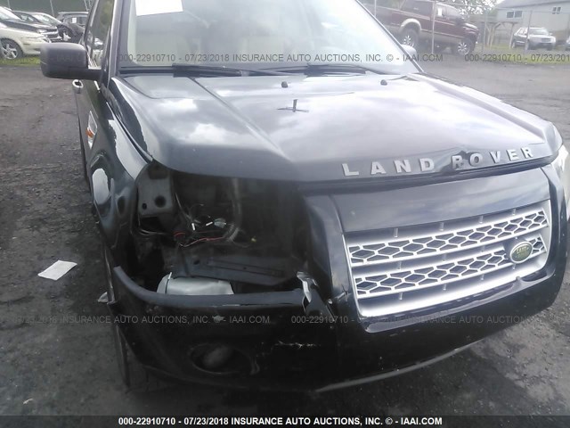 SALFT24N28H069328 - 2008 LAND ROVER LR2 HSE TECHNOLOGY BLACK photo 6