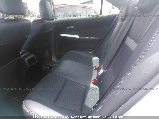 4T1BF1FKXDU257277 - 2013 TOYOTA CAMRY L/SE/LE/XLE ვერცხლისფერი ფოტო 8