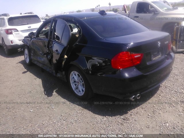 WBAPH7C53AA176315 - 2010 BMW 328 I BLACK photo 3