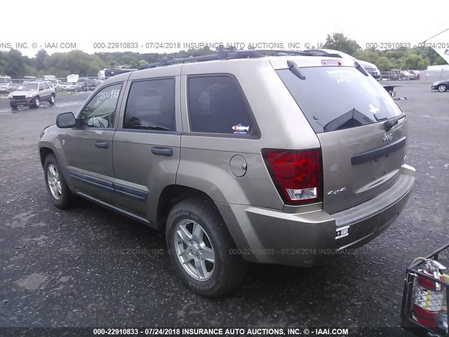1J4HR48N15C690440 - 2005 JEEP GRAND CHEROKEE LAREDO/COLUMBIA/FREEDOM 锡色 照片 3