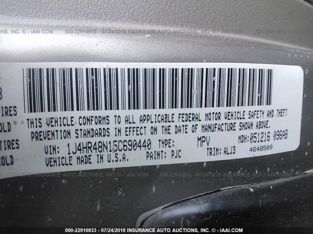 1J4HR48N15C690440 - 2005 JEEP GRAND CHEROKEE LAREDO/COLUMBIA/FREEDOM 锡色 照片 9
