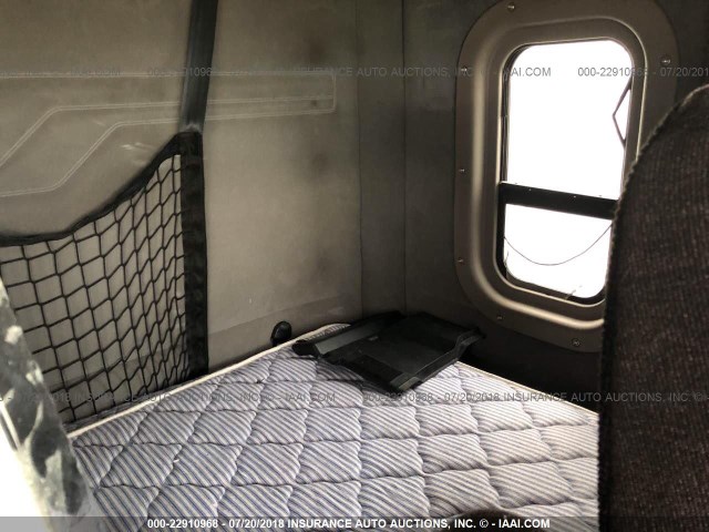 1FUBGKBG2CSBH0130 - 2012 FREIGHTLINER CASCADIA 125  Unknown photo 7