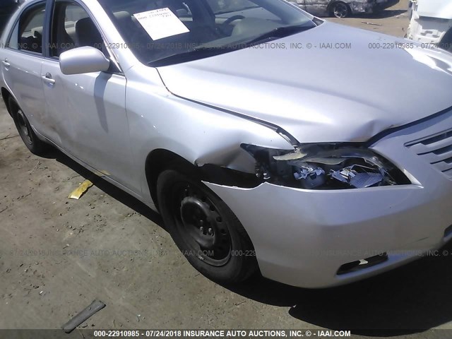4T1BE46K29U354971 - 2009 TOYOTA CAMRY SE/LE/XLE ვერცხლისფერი ფოტო 6