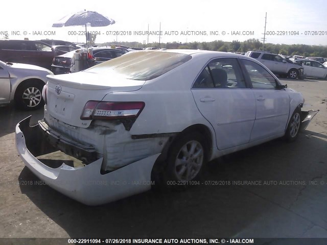 4T4BF3EK6AR084727 - 2010 TOYOTA CAMRY SE/LE/XLE WHITE photo 4