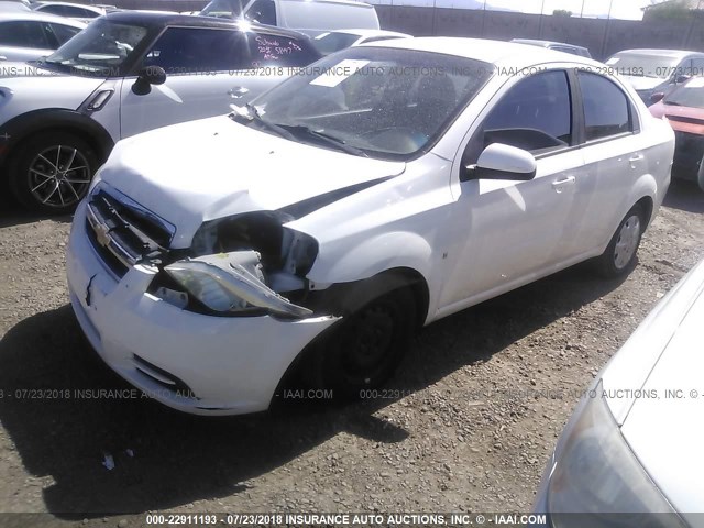 KL1TD56E49B369177 - 2009 CHEVROLET AVEO LS/LT WHITE photo 2