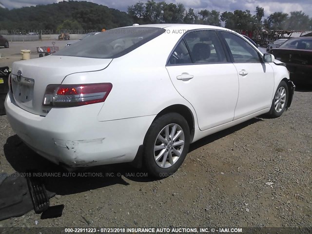 4T4BF3EK3BR156064 - 2011 TOYOTA CAMRY SE/LE/XLE თეთრი ფოტო 4