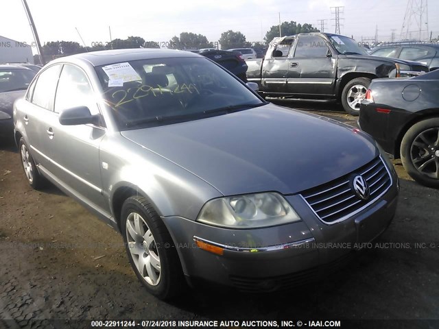 WVWRH63BX3P269229 - 2003 VOLKSWAGEN PASSAT GLX 银色 照片 1