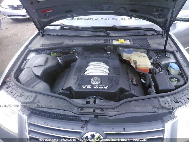 WVWRH63BX3P269229 - 2003 VOLKSWAGEN PASSAT GLX 银色 照片 10