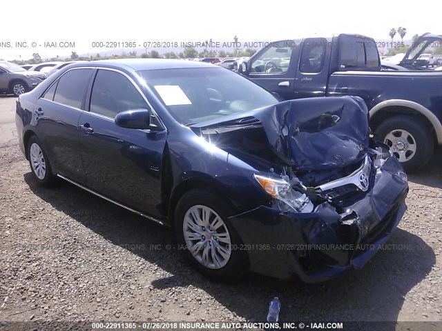4T4BF1FK2ER420768 - 2014 TOYOTA CAMRY L/SE/LE/XLE 蓝色 照片 1