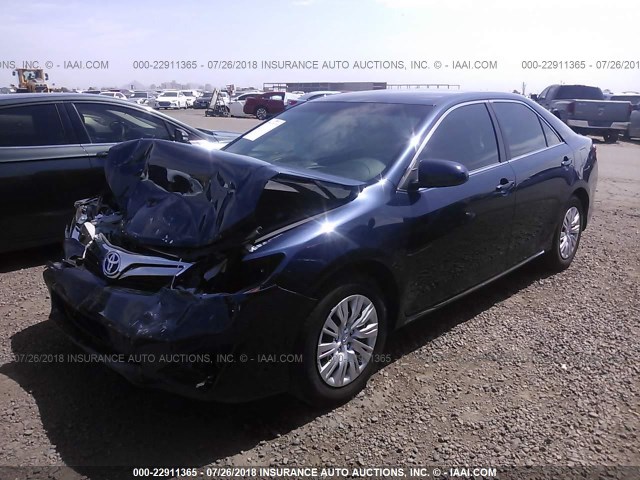4T4BF1FK2ER420768 - 2014 TOYOTA CAMRY L/SE/LE/XLE 蓝色 照片 2