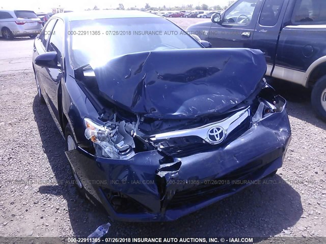 4T4BF1FK2ER420768 - 2014 TOYOTA CAMRY L/SE/LE/XLE 蓝色 照片 6