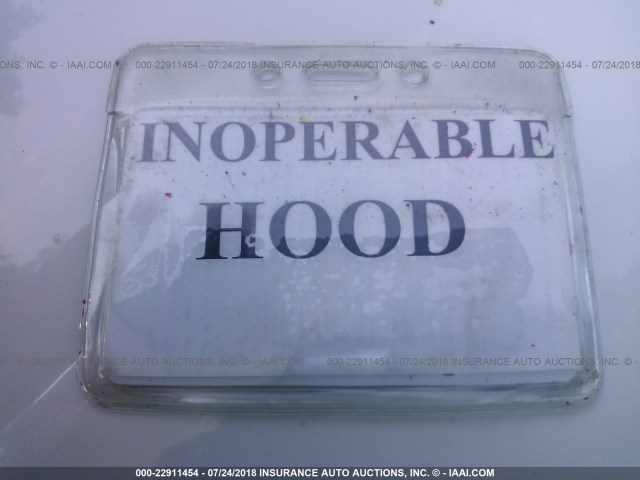 3C63RRHL2GG121986 - 2016 RAM 3500 SLT WHITE photo 9