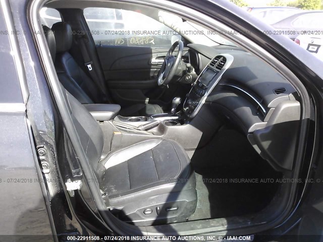 1G11F5SLXFF263392 - 2015 CHEVROLET MALIBU LTZ 黑色 照片 5