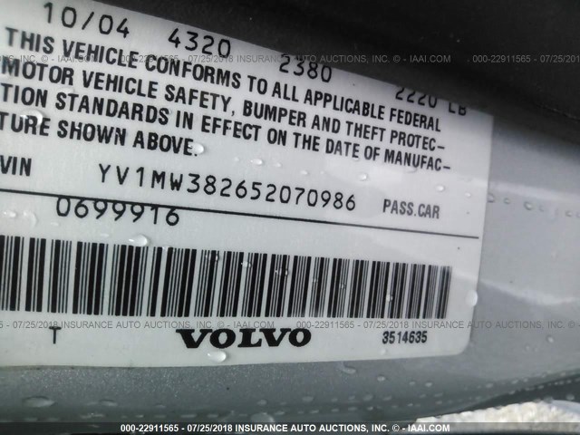 YV1MW382652070986 - 2005 VOLVO V50 2.4I SILVER photo 9