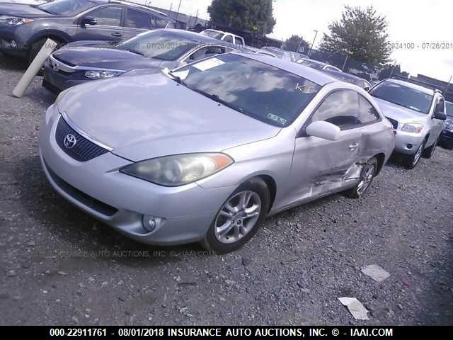 4T1CE38PX5U969298 - 2005 TOYOTA CAMRY SOLARA SE/SLE ვერცხლისფერი ფოტო 2
