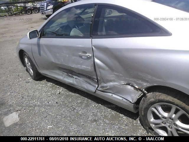 4T1CE38PX5U969298 - 2005 TOYOTA CAMRY SOLARA SE/SLE ვერცხლისფერი ფოტო 6