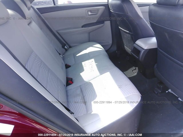 4T1BF1FK8FU995940 - 2015 TOYOTA CAMRY LE/XLE/SE/XSE 红色 照片 8