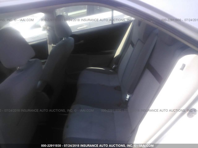 4T1BF1FK4EU739020 - 2014 TOYOTA CAMRY L/SE/LE/XLE 银色 照片 8