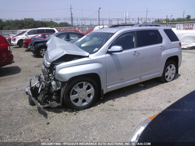 2GKFLUE31F6182534 - 2015 GMC TERRAIN DENALI SILVER photo 2