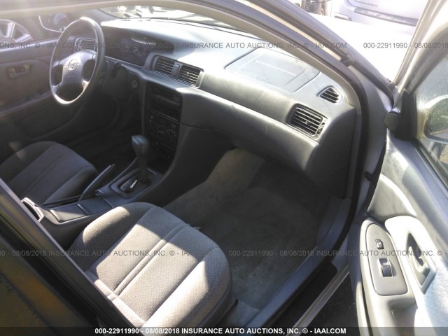 4T1BG22K51U100518 - 2001 TOYOTA CAMRY CE/LE/XLE 银色 照片 5