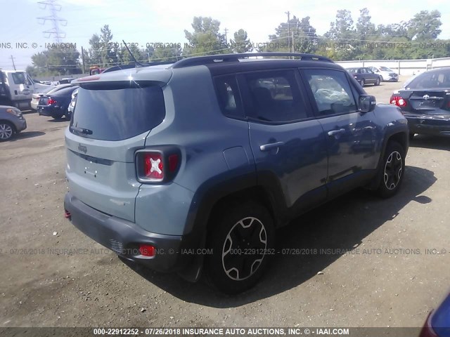 ZACCJBCT2GPC73621 - 2016 JEEP RENEGADE TRAILHAWK GRAY photo 4