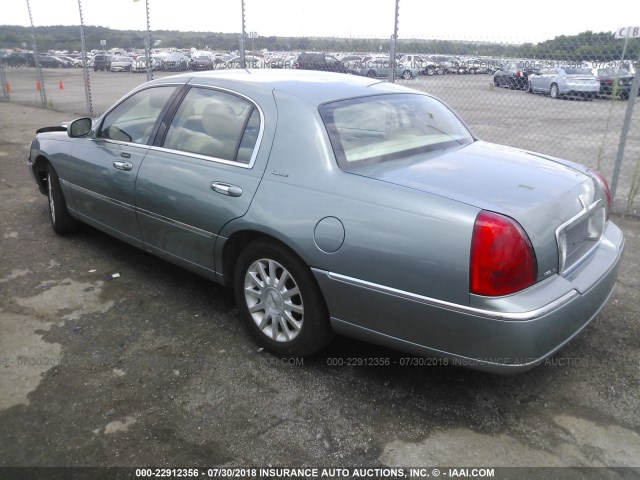 1LNHM81W96Y612387 - 2006 LINCOLN TOWN CAR SIGNATURE GREEN photo 3