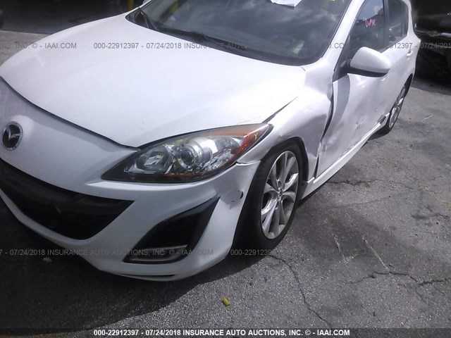 JM1BL1K52B1388120 - 2011 MAZDA 3 S WHITE photo 6