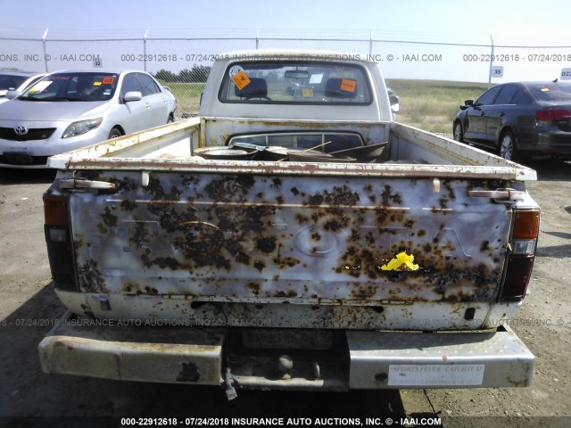 0000000RN42101808 - 1980 TOYOTA PICKUP WHITE photo 8