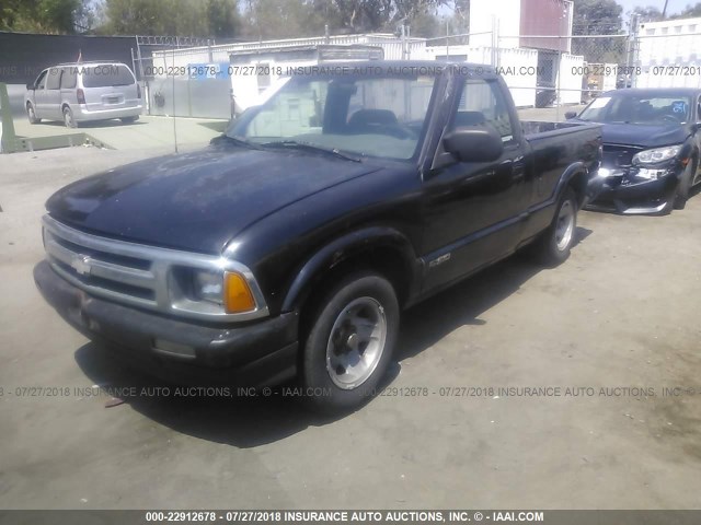 1GCCS1444VK246717 - 1997 CHEVROLET S TRUCK S10 შავი ფოტო 2
