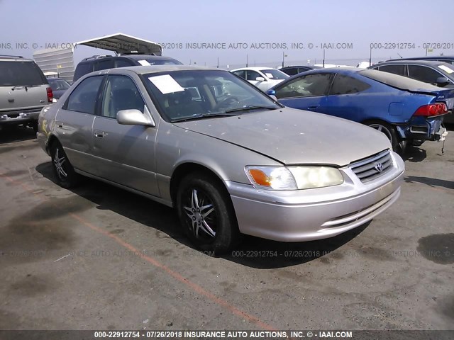 JT2BF22K8Y0286301 - 2000 TOYOTA CAMRY CE/LE/XLE BEIGE photo 1