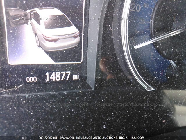 4T1BF1FK8HU703545 - 2017 TOYOTA CAMRY LE/XLE/SE/XSE 白色 照片 7