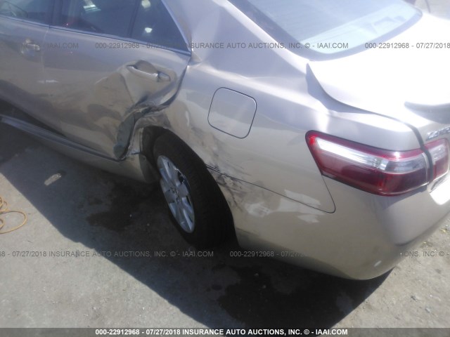 4T1BE46K28U244114 - 2008 TOYOTA CAMRY CE/LE/XLE/SE TAN photo 6