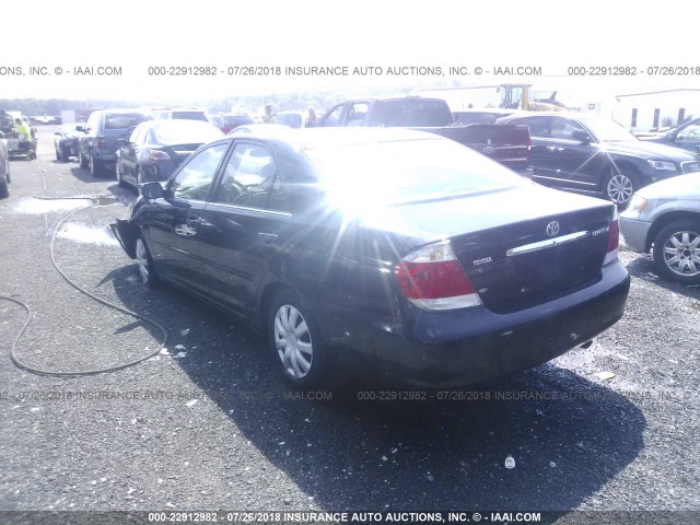 4T1BE32KX5U408267 - 2005 TOYOTA CAMRY LE/XLE/SE Qara foto 3