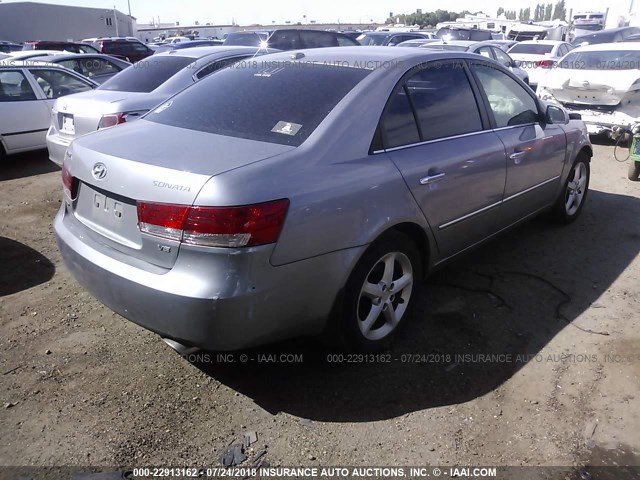 5NPEU46F38H305679 - 2008 HYUNDAI SONATA SE/LIMITED GRAY photo 4