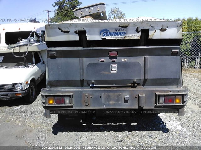 J8DC4B1K8V7006980 - 1997 GMC W4500 W4S042 WHITE photo 8