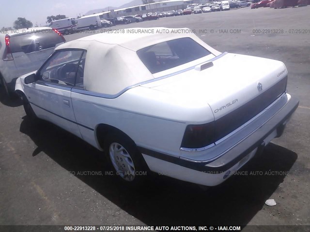 1C3XU4535NF186916 - 1992 CHRYSLER LEBARON 白色 照片 3