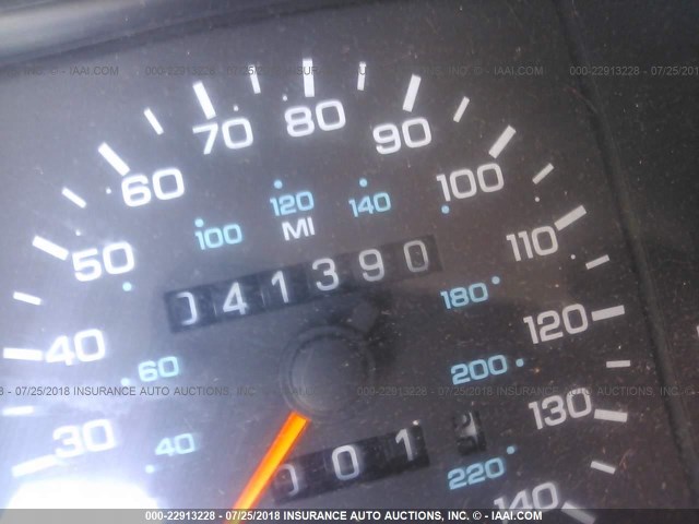 1C3XU4535NF186916 - 1992 CHRYSLER LEBARON 白色 照片 7