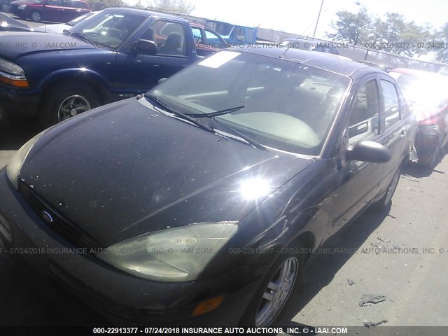 1FAFP34303W287732 - 2003 FORD FOCUS SE COMFORT/SE SPORT BLACK photo 2