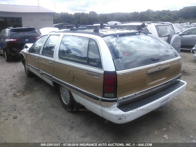 1G4BR82P6TR415844 - 1996 BUICK ROADMASTER LIMITED WHITE photo 3