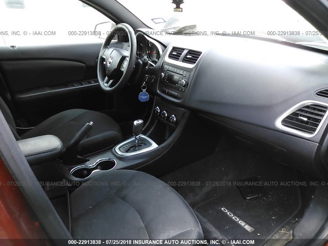 1C3CDZAB8CN243749 - 2012 DODGE AVENGER SE ORANGE photo 5