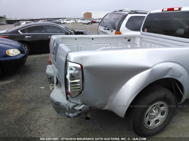 1N6BD0CT8AC421013 - 2010 NISSAN FRONTIER KING CAB SE/LE/NISMO SILVER photo 6