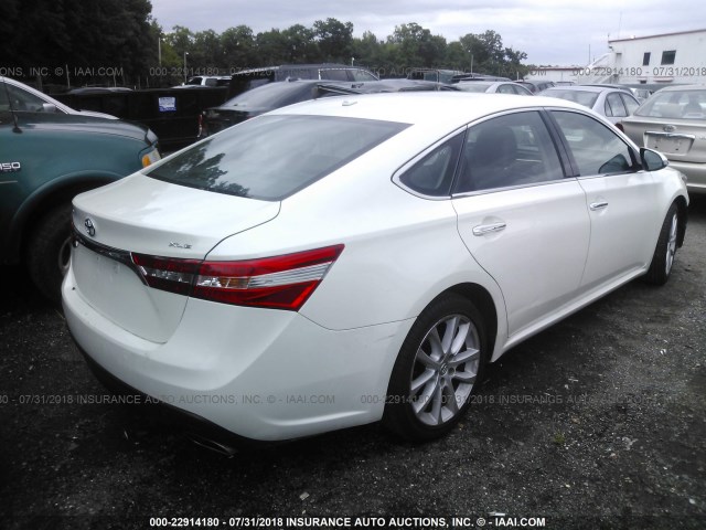 4T1BK1EB3DU071478 - 2013 TOYOTA AVALON PREMIUM/TOURING/LIMITED WHITE photo 4